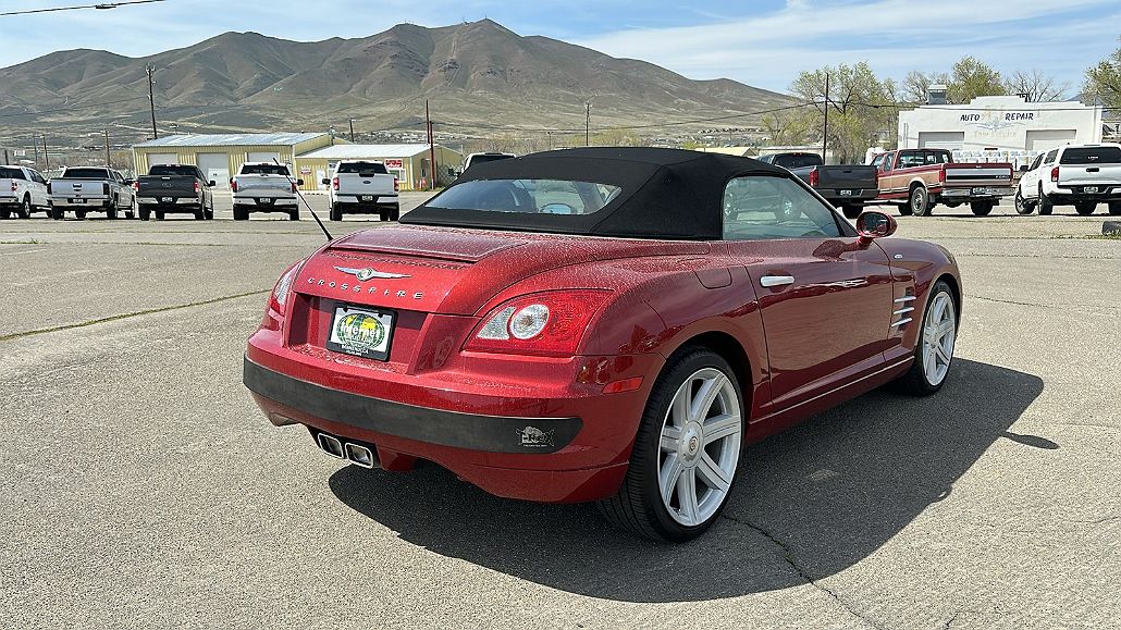 2005 Chrysler Crossfire Limited Edition image 2