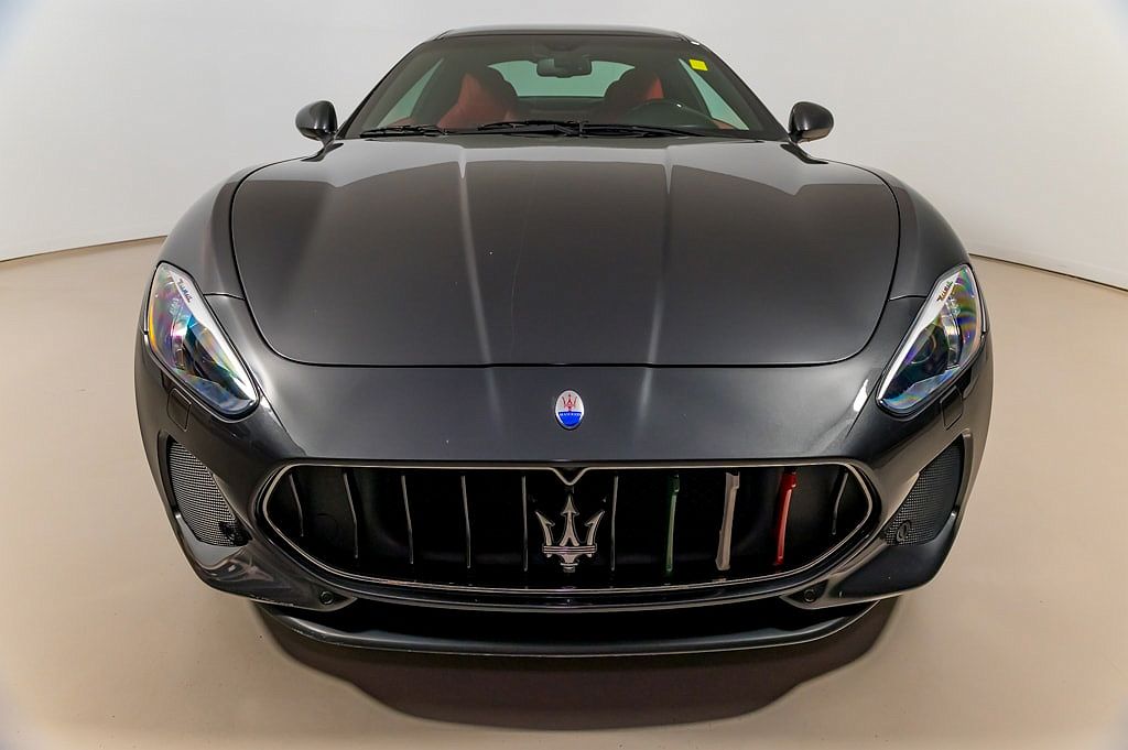 2018 Maserati GranTurismo Sport image 1