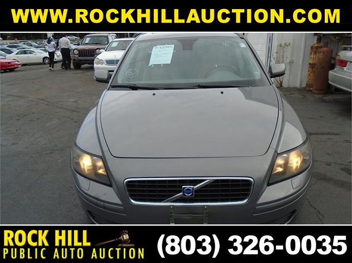 2005 Volvo S40