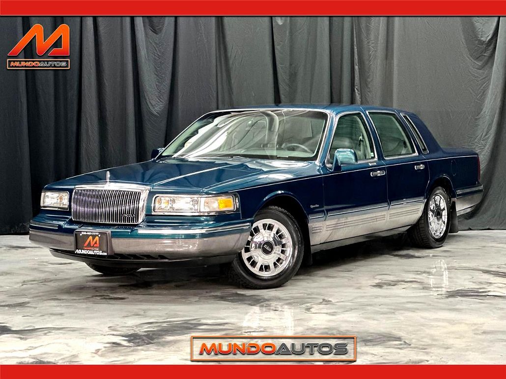 1997 Lincoln Town Car Signature image 0