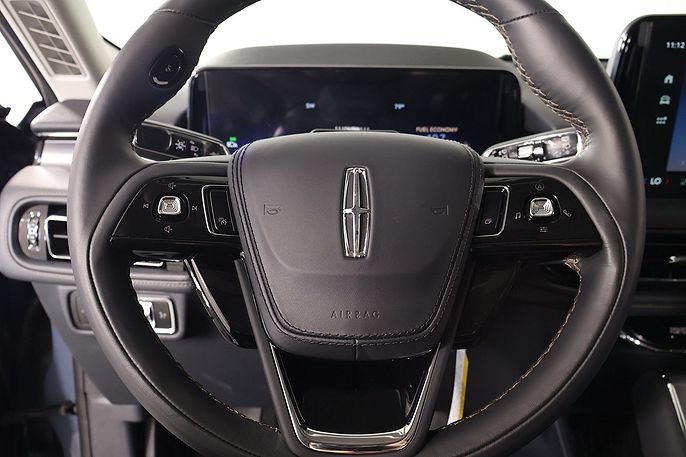 2027 Lincoln Aviator