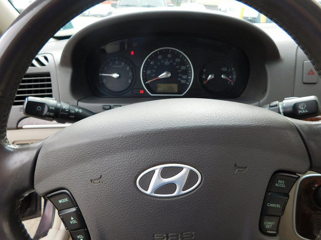 2006 Hyundai Sonata GLS image 7
