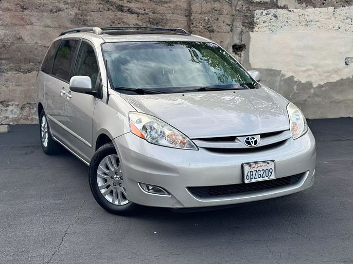 2008 Toyota Sienna