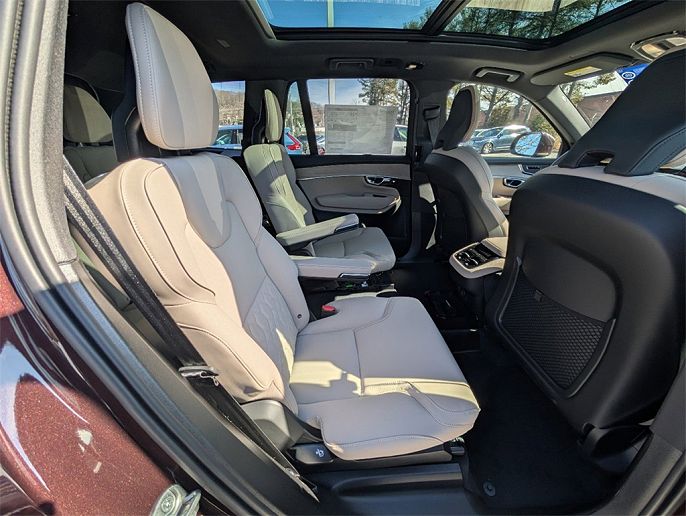 2025 Volvo XC90