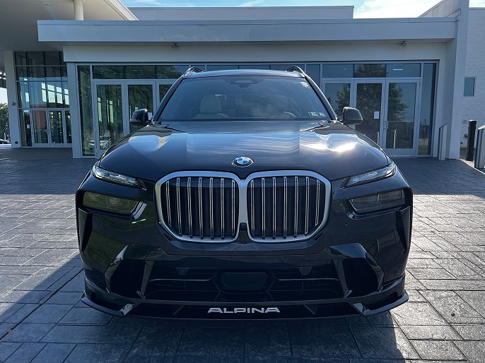 2024 BMW X7