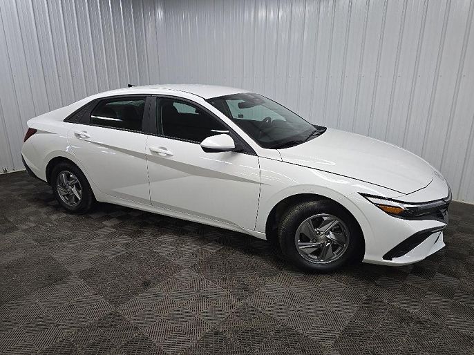 2024 Hyundai Elantra