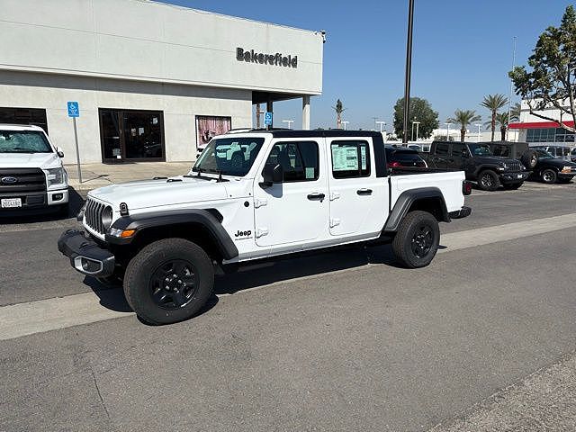 2026 Jeep Gladiator