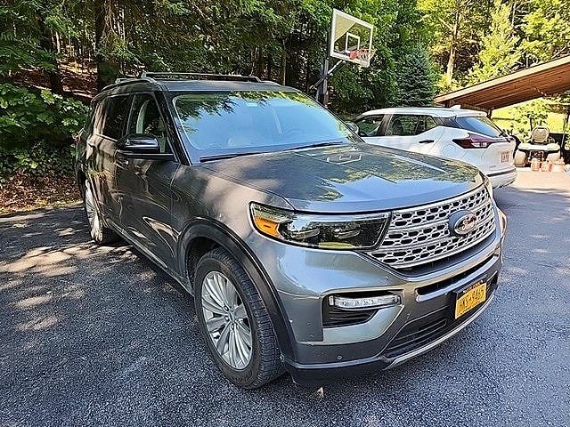2022 Ford Explorer