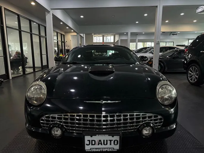 2004 Ford Thunderbird