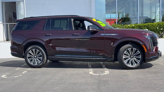 2026 Cadillac Escalade IQL