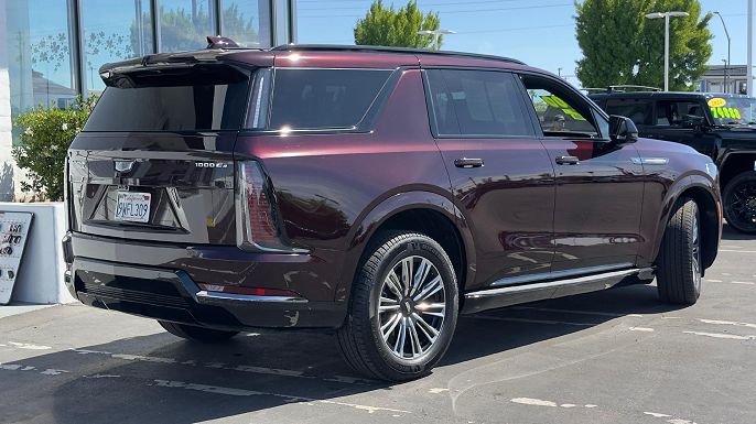 2026 Cadillac Escalade IQL