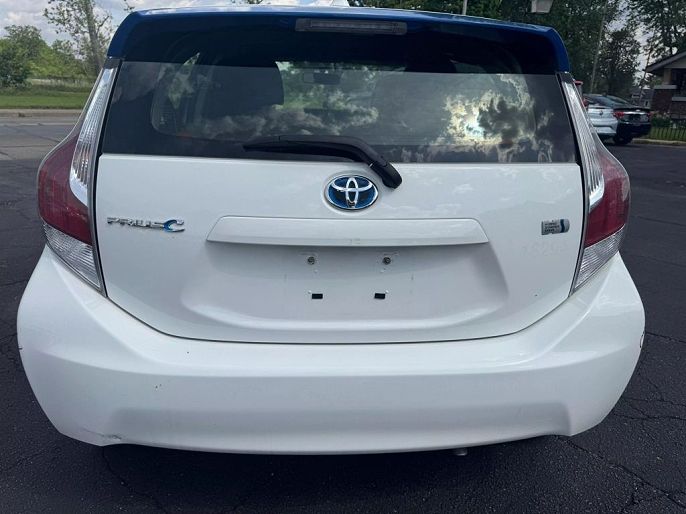 2016 Toyota Prius c