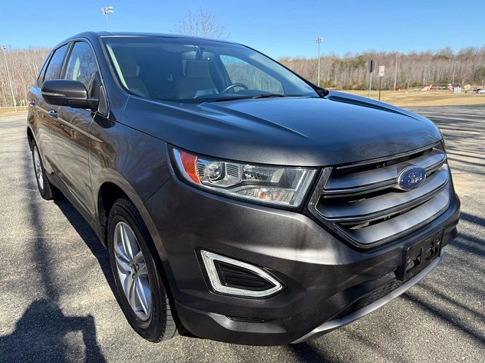 2016 Ford Edge