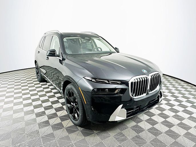 2025 BMW X7