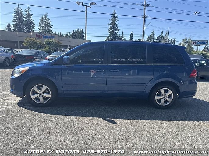 2011 Volkswagen Routan