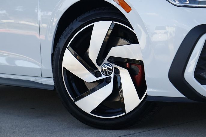 2026 Volkswagen Golf