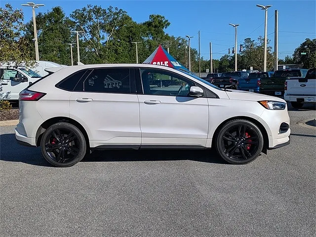 2019 Ford Edge