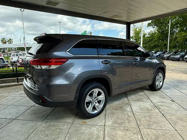 2018 Toyota Highlander