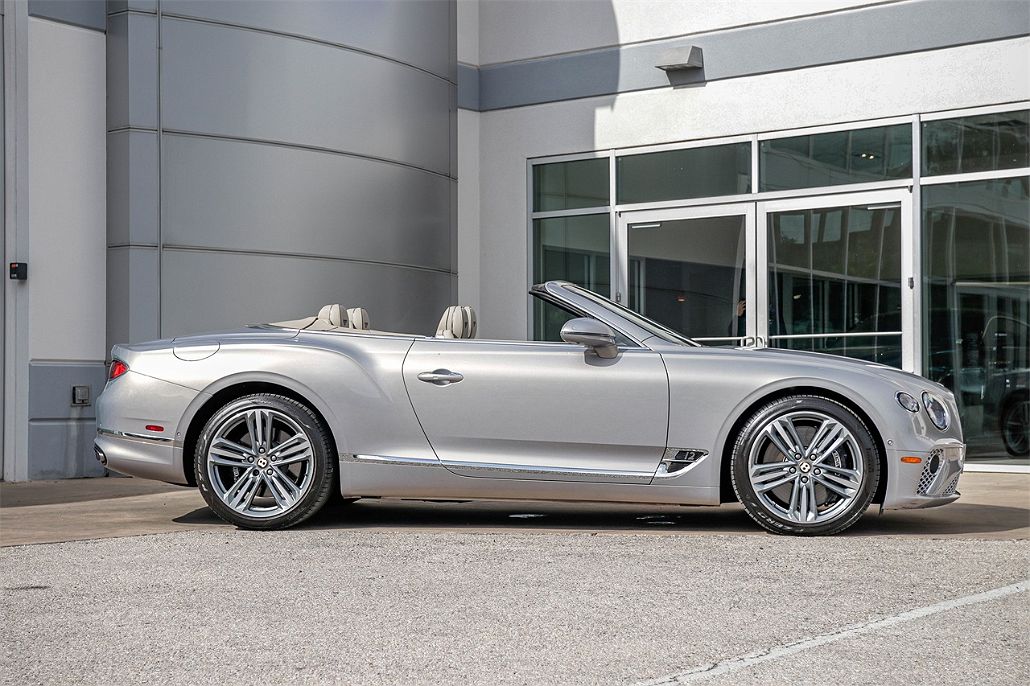 2020 Bentley Continental GT image 4