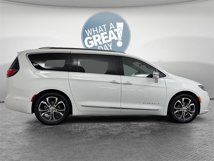 2024 Chrysler Pacifica