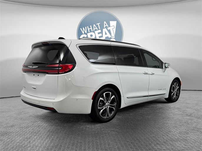 2024 Chrysler Pacifica