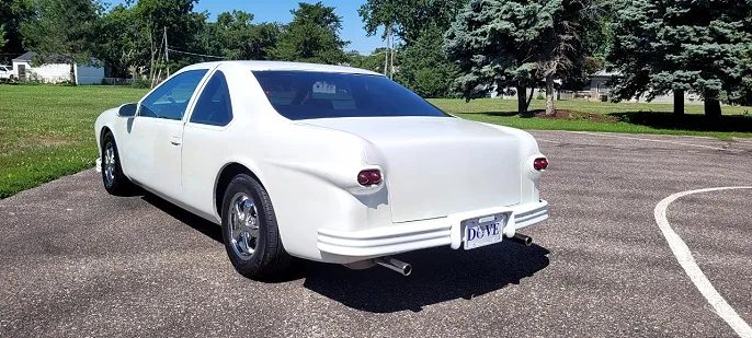 1993 Ford Thunderbird
