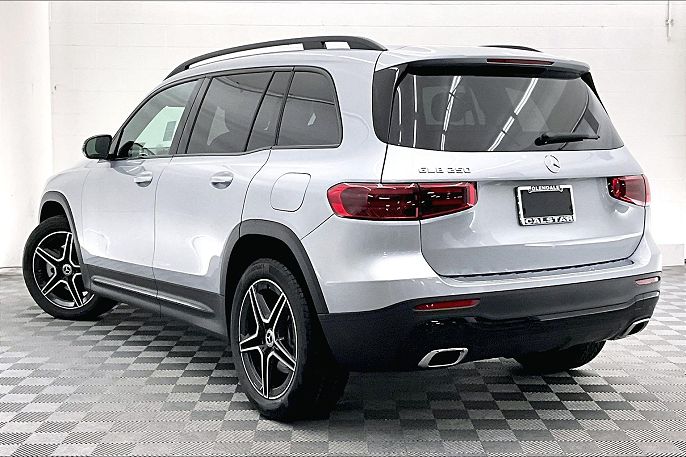 2026 Mercedes-Benz GLB