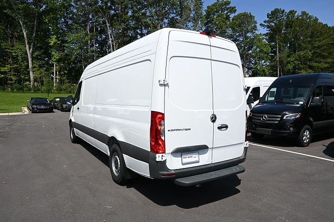 2025 Mercedes-Benz eSprinter