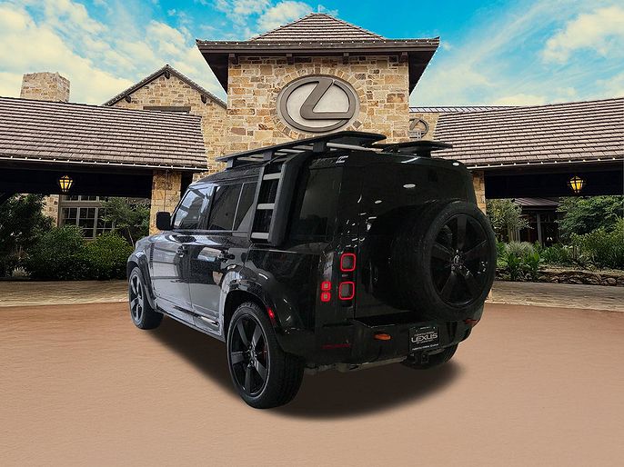 2023 Land Rover Defender