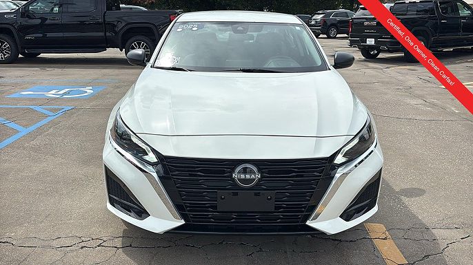 2025 Nissan Altima