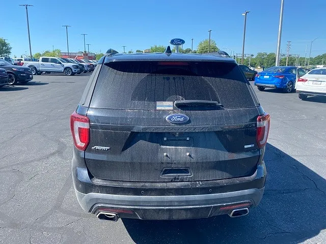 2017 Ford Explorer
