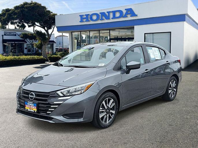 2025 Nissan Versa