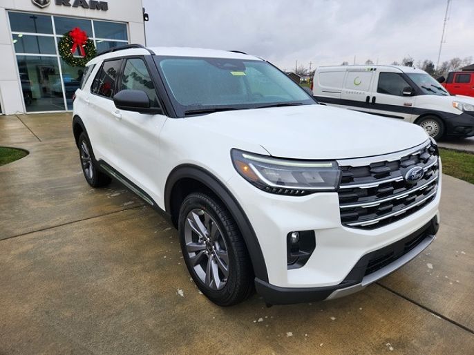 2025 Ford Explorer