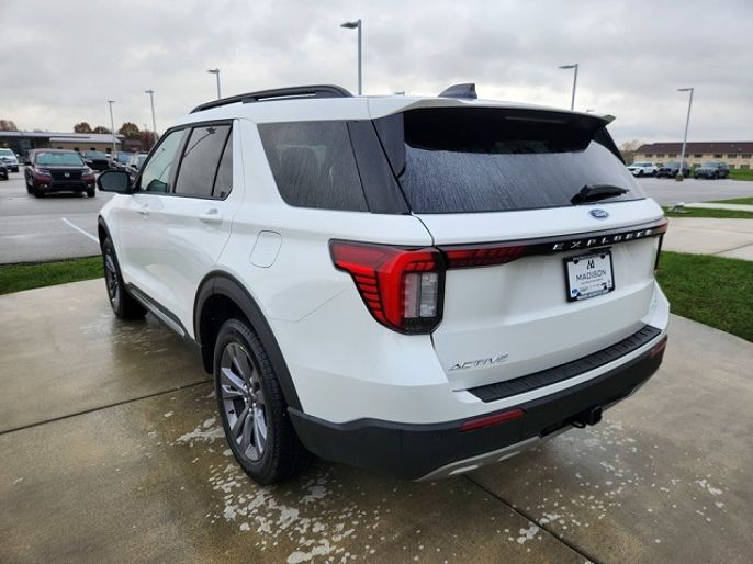 2025 Ford Explorer
