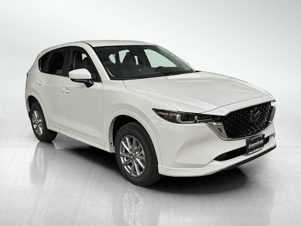 2024 Mazda CX-5 S image 0