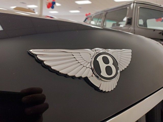 2007 Bentley Azure null image 17