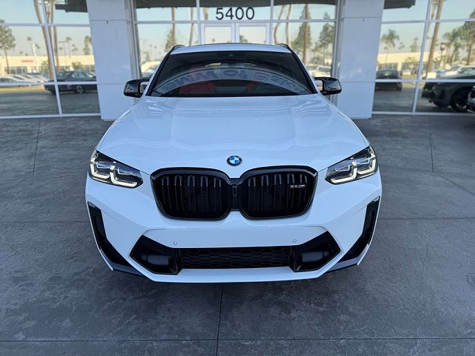 2025 BMW X4 M