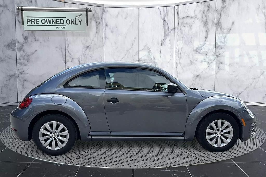 2017 Volkswagen Beetle PinkBeetle image 3