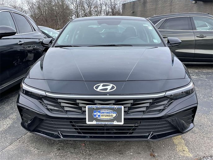2024 Hyundai Elantra