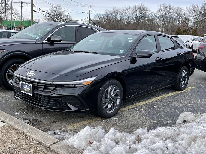 2024 Hyundai Elantra