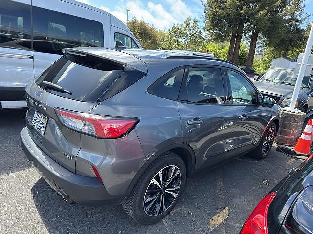 2022 Ford Escape