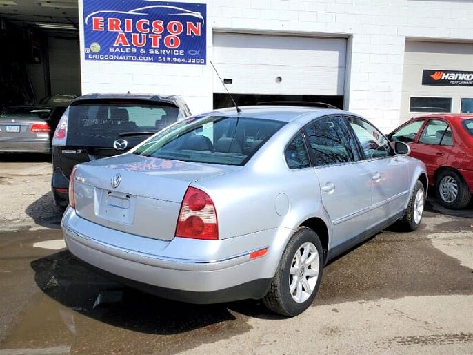 2004 Volkswagen Passat