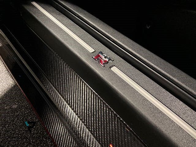 2017 Nissan GT-R NISMO image 50