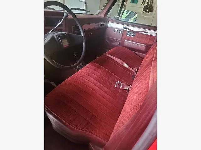 1985 Chevrolet Suburban 20