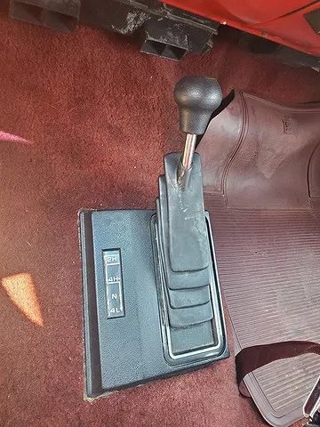 1985 Chevrolet Suburban 20