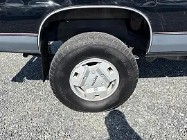 1988 Nissan Pickup