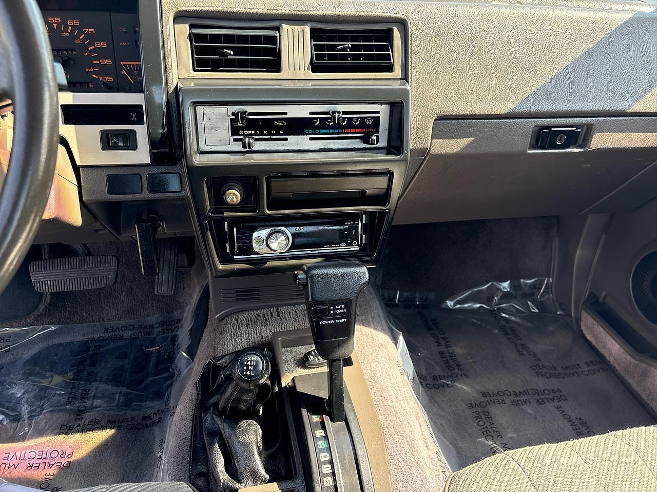 1988 Nissan Pickup