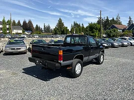 1988 Nissan Pickup