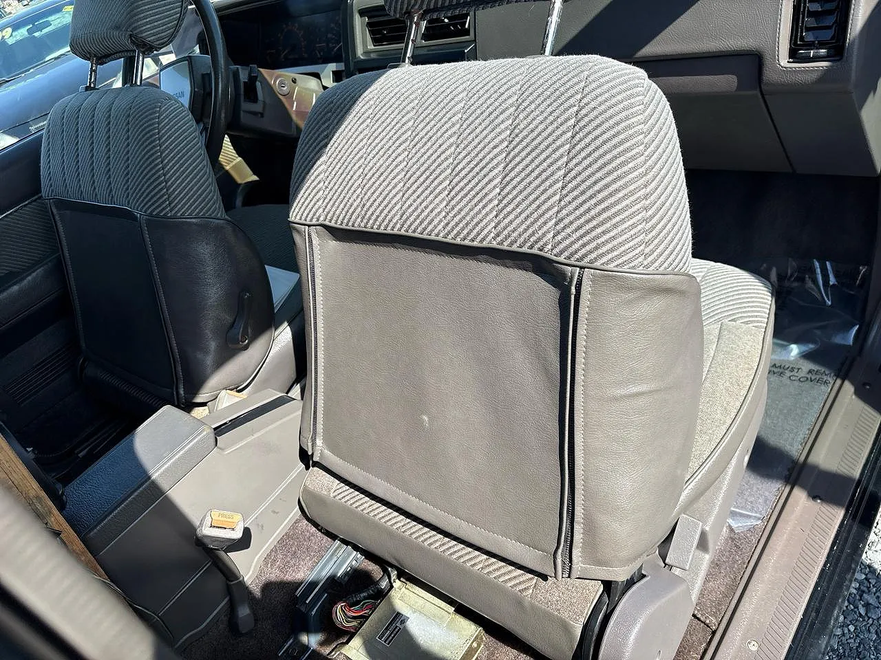 1988 Nissan Pickup