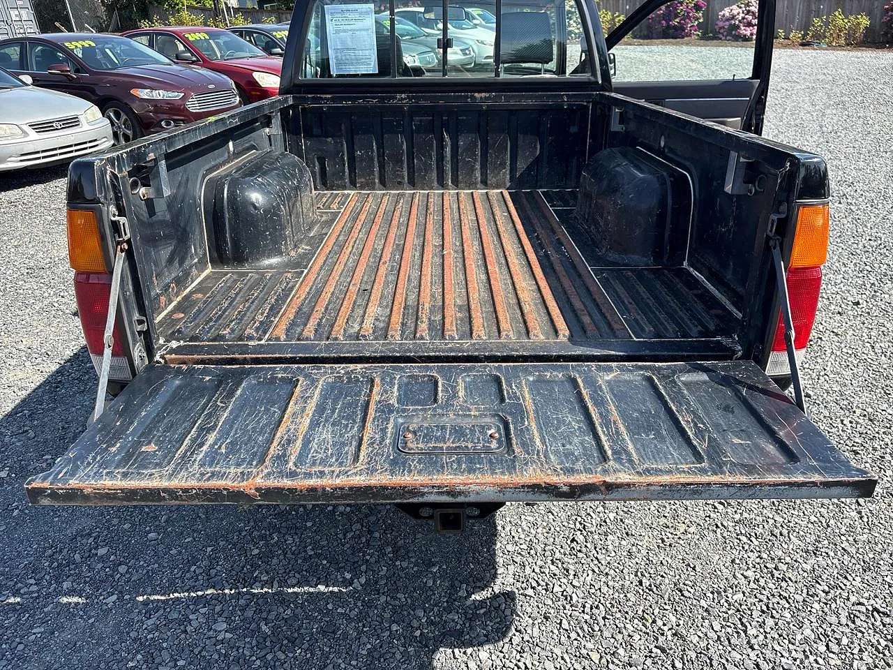 1988 Nissan Pickup